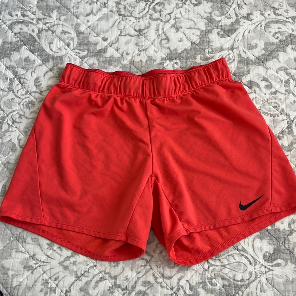 Mike Dri Fit Small shorts